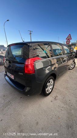 Peugeot E-5008 Confort 1.6 HDI 110 FAP - Numancia de la Sagra