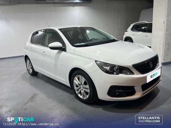 Peugeot 308  5P  BlueHDi 100 S&S 6 Vel. MAN Style - Sant Feliu de Llobregat