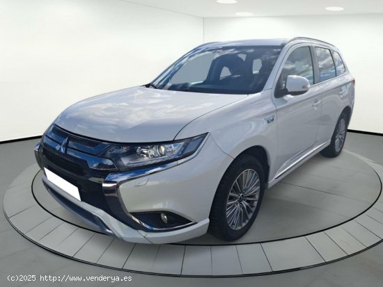  Mitsubishi Outlander 2.4 PHEV MOTION AUTO 4WD - Alcorcon 