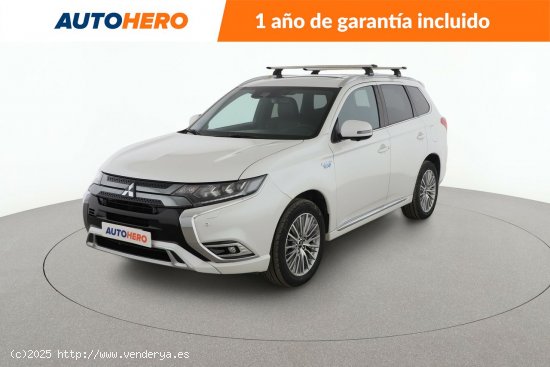  Mitsubishi Outlander PHEV Kaiteki 4WD -  