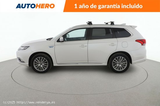 Mitsubishi Outlander PHEV Kaiteki 4WD - 