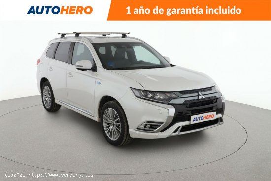 Mitsubishi Outlander PHEV Kaiteki 4WD - 