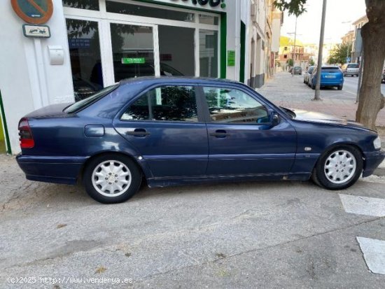 MERCEDES Clase C en venta en Baza (Granada) - Baza