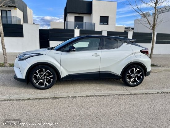 Toyota C-HR 1.8 140H Advance de 2019 con 82.000 Km por 22.900 EUR. en Madrid