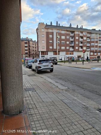 VENTA: Plaza Garaje Alta de Ponferrada - LEON