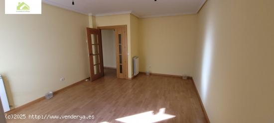 VENTA APARTAMENTO ZONA CENTRO,1 DORMITORIO,COCINA AMERICANA - ZAMORA