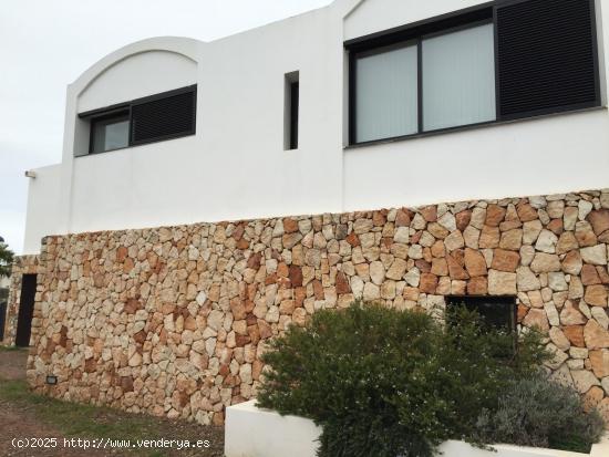 MODERNO CHALET EN SON BLANC - BALEARES