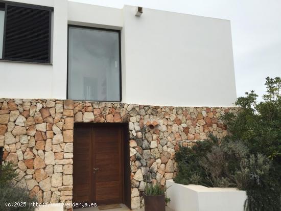 MODERNO CHALET EN SON BLANC - BALEARES