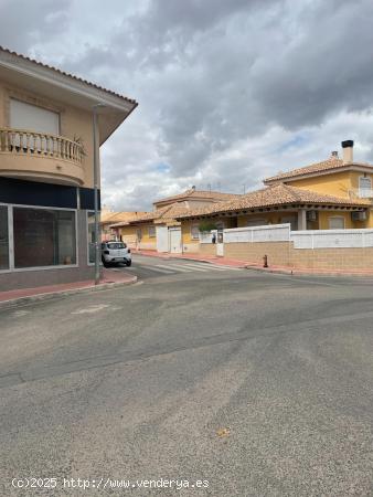 LOCAL COMERCIAL 200M2 NUEVO - MURCIA