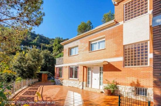  CHALET INDEPENDIENTE EN LES PEDRITXES - BARCELONA 