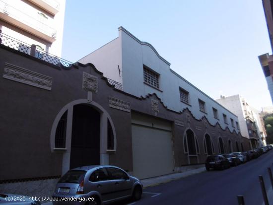 Local en alquiler de 450 m2 - TARRAGONA