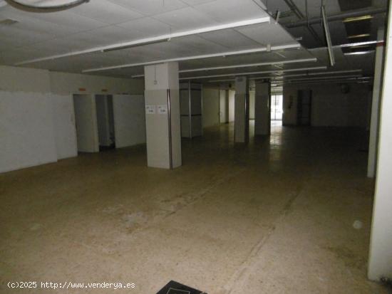 Local comercial en Roquetes de 260.68m2(antiguo supermercado DIA) - TARRAGONA