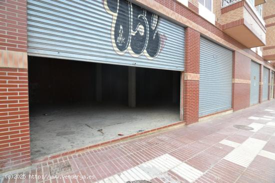  Se vende Local Comercial - VALENCIA 