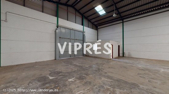 Nave en venta en Cáceres (Cáceres)