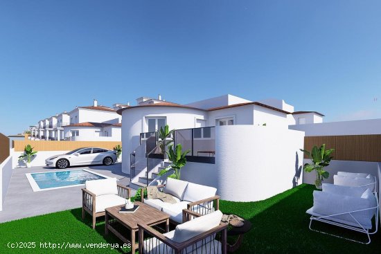 Villa en venta a estrenar en Castalla (Alicante)