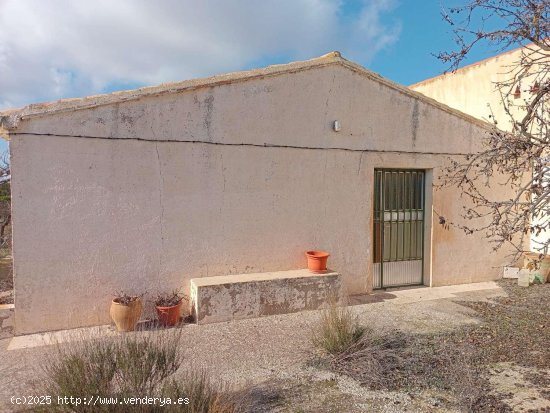 Finca en venta en Vélez-Rubio (Almería)