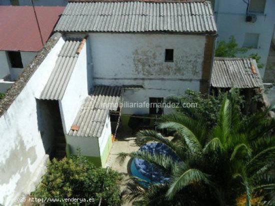 Edificio con muchísimo encanto !! - CACERES