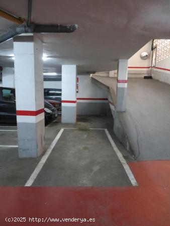 PLAZA DE PARKING EN ALQUILER EN LA CALLE ARAGON CON VILADOMAT - BARCELONA