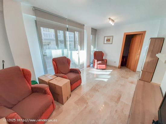  Bonito apartamento de 2 dormitorio en Playa de poniente, centro www.inmobiliarialesdunes.com - ALICA 