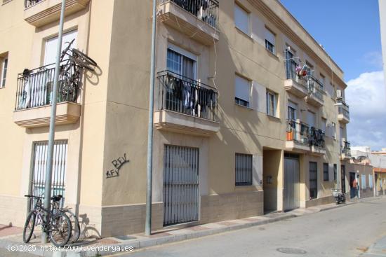  ¡REBAJADO! Plaza de garaje en Roquetas de Mar, Almería. - ALMERIA 