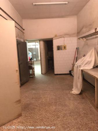 Se VENDE local Comercial en NOVELDA - ALICANTE