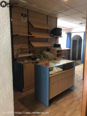 INMOBILIARIA TEJARES VENDE O ALQUILA LOCAL EN ZONA FRANCISCANOS - ALBACETE