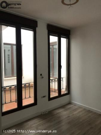 INMOBILIARIA TEJARES VENDE PISO EN ZONA ROSARIO - ALBACETE