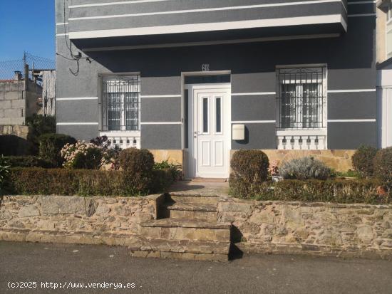 Casa en el centro de Ponteceso - A CORUÑA