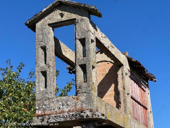 EDIFICIO PARA REFORMA INTEGRAL IDEAL PARA INVERSORES - ORENSE