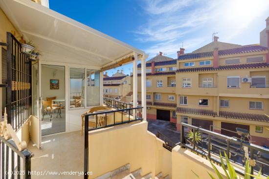 APARTAMENTO A 150 M DE LA PLAYA LA VELETA! CON VISTAS AL MAR - ALICANTE