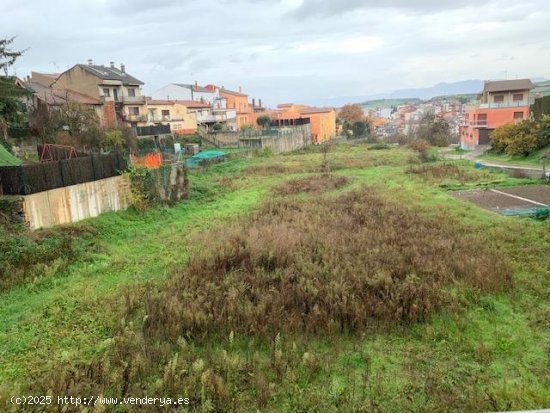 Suelo urbano en venta  en Roda de Ter - Barcelona