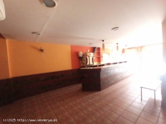 Local comercial en venta  en Cornellà de Llobregat - Barcelona