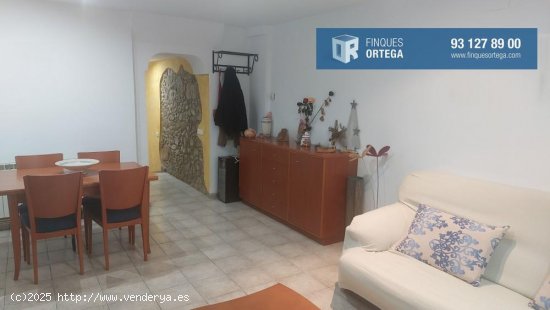 Unifamiliar adosada en venta  en Parets del Vallès - Barcelona