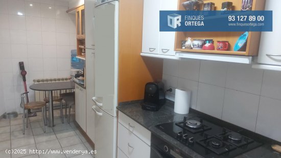 Unifamiliar adosada en venta  en Parets del Vallès - Barcelona