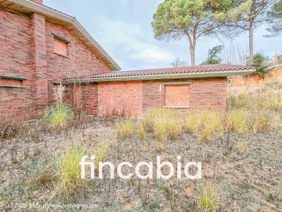 Chalet / Torre en venta  en Sils - Girona