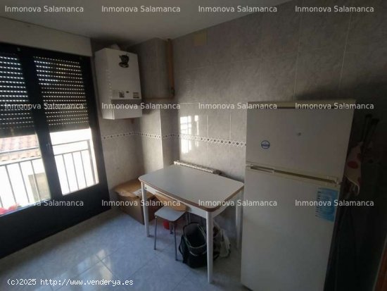 Salamanca ( Barrio Blanco ); ÁTICO 2d, 1wc. 650€ - Salamanca