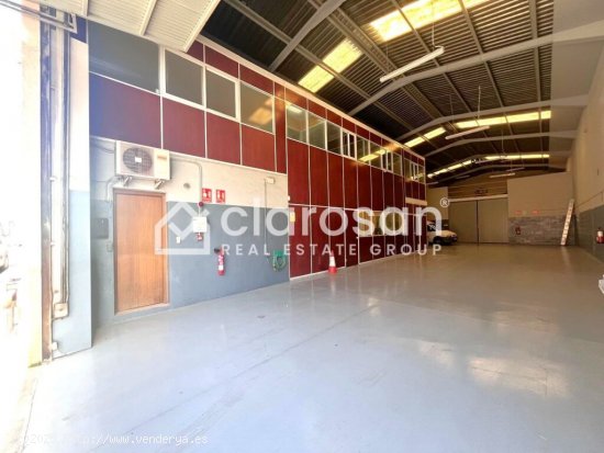  Nave industrial en Alquiler en Málaga Málaga 