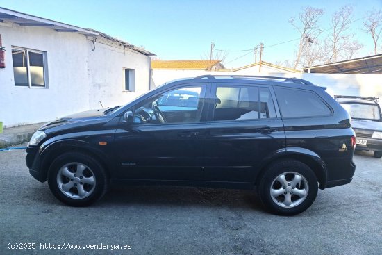 SsangYong Kyron M200XDi - Cornella de Terri