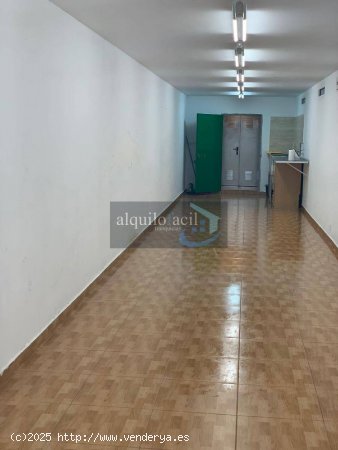 SE VENDE LOCAL CON PLAZA DE GARAJE EN IMAGINALIA/ 65 METROS/40000€