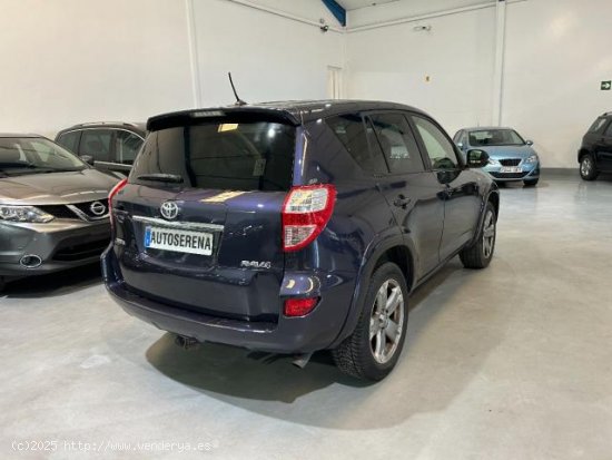 TOYOTA RAV4 en venta en Castuera (Badajoz) - Castuera