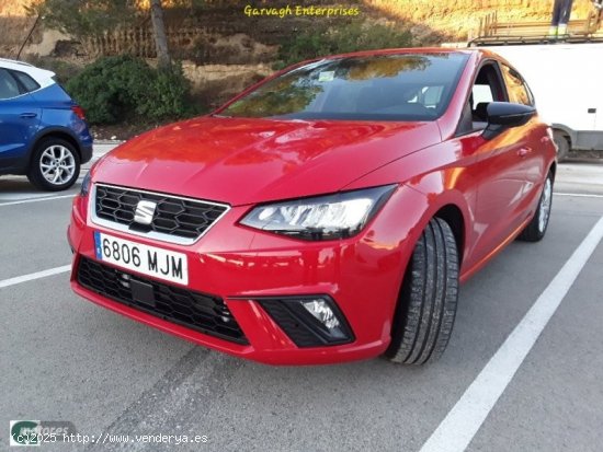 Seat Ibiza FR 1.0 TSI 110 CV de 2023 con 20.534 Km por 16.900 EUR. en Barcelona