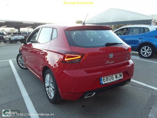 Seat Ibiza FR 1.0 TSI 110 CV de 2023 con 20.534 Km por 16.900 EUR. en Barcelona