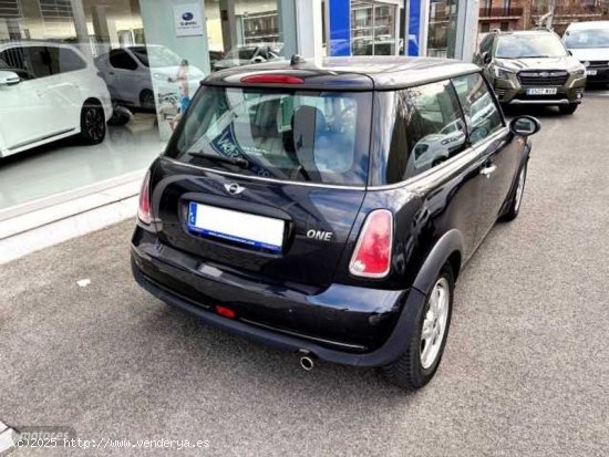 Mini Cooper Mini One de 2005 con 185.000 Km por 2.200 EUR. en Guipuzcoa