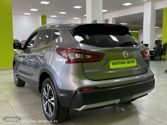 Nissan Qashqai DIG-T 103kW N-Connecta de 2020 con 46.000 Km por 21.800 EUR. en Malaga