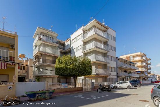  APARTAMENTO A 80 MT DE LA PLAYA - ALICANTE 