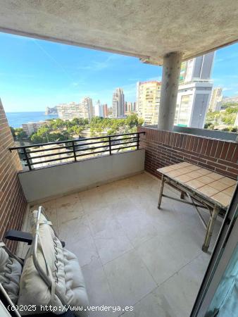 SE VENDE PISO DE 3 DORMITORIOS EN BENDORM PONIENTE CON VISTAS AL MAR Y GARAJE - ALICANTE