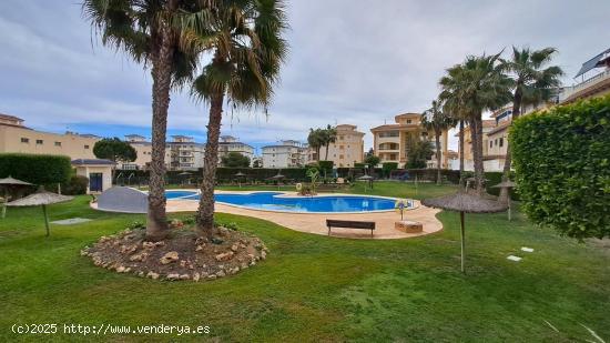  APARTAMENTO CON GARAJE, PISCINA Y 350M DEL MAR - ALICANTE 