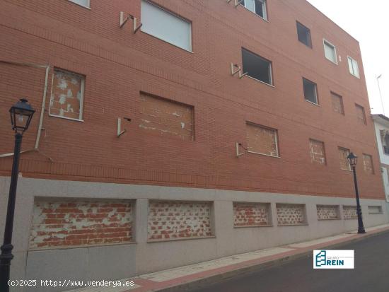 EDIFICIO EN CONSTRUCCIÓN EN CENTRO DE RECAS (TOLEDO). - TOLEDO