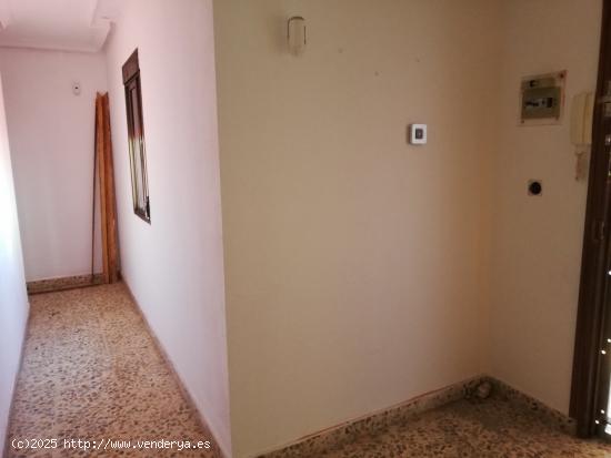 PISO VENTA EN BARRIADA ANTONIO DOMINGUEZ - BADAJOZ