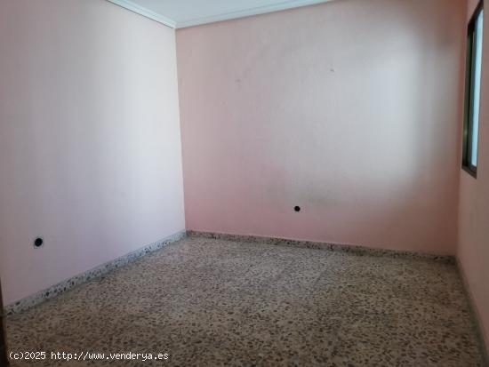 PISO VENTA EN BARRIADA ANTONIO DOMINGUEZ - BADAJOZ